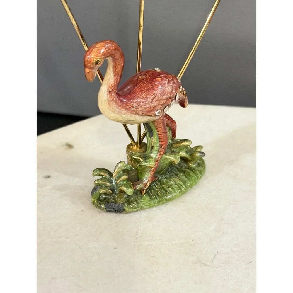 Unbranded vintage flamingo